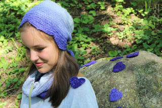 Free crochet teeny heart pattern
