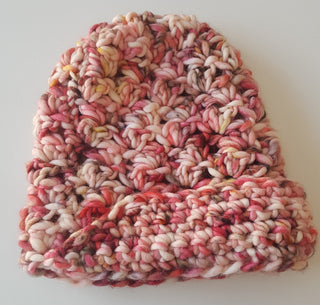 Shelly 1-hour hat, free crochet hat pattern