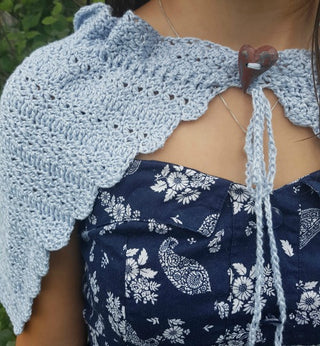 Milky-Way-Crochet Capelet closeup.